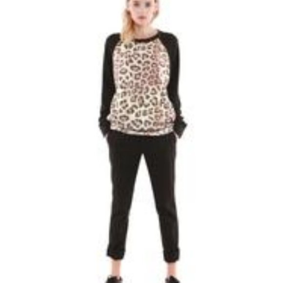 Hye Park and Lune Julian Raglan Sweatshirt Leopard Print Black Sleeves NEW! - Picture 3 of 5